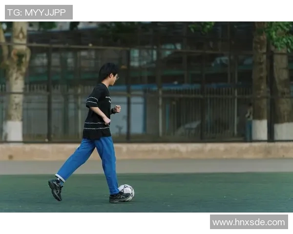 亚洲俊男足球明星的魅力与成就探秘让我们一起领略他们的风采与激情