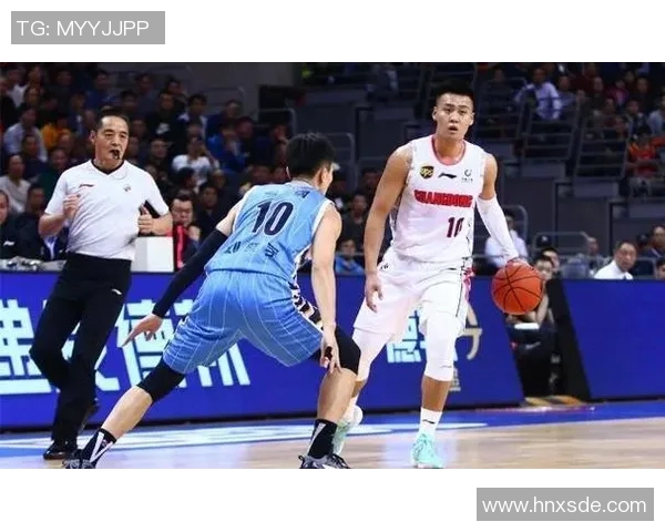 广州排球队以84分稳居杯赛积分榜首位展现强劲实力